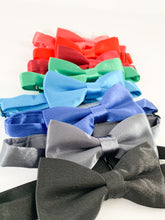 Load image into Gallery viewer, Bow Tie + Suspenders - Sky Blue